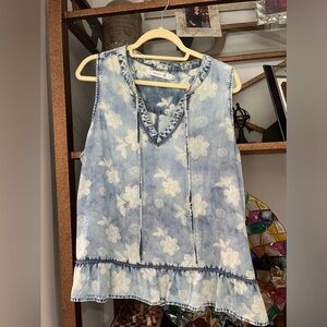 Beautiful ladies top